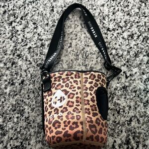 Hydrajug gallon sleeve leopard print